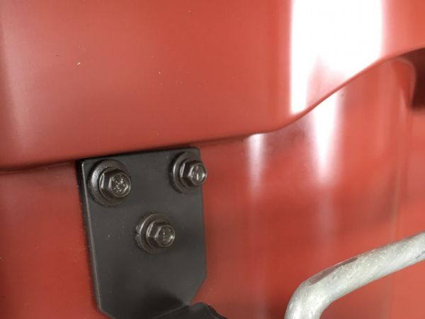 Držák hromosvodu rovný