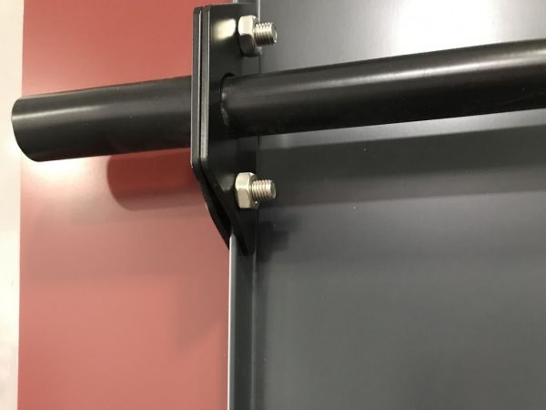 Držák trubkové sněhové zábrany jednodírový