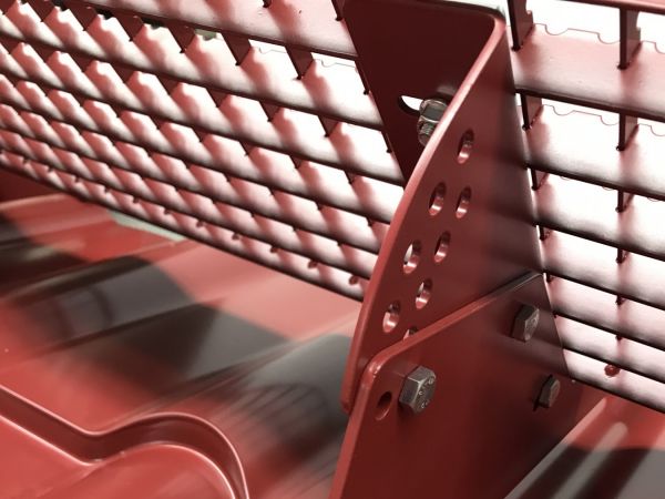 Servisní nášlapná lávka UNI - detail uchycení