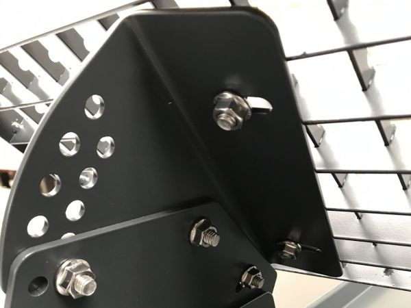 Nášlapná lávka FALC/CLICK - detail uchycení